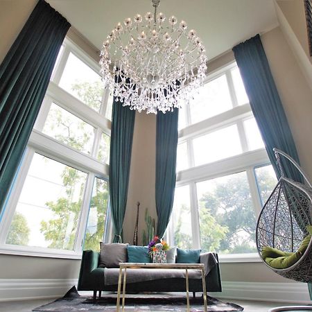 Modernized Five Bedroom Villa Richmond Hill Bagian luar foto